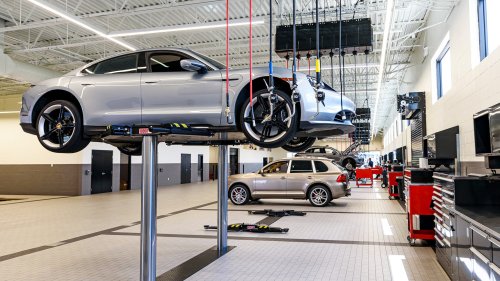The White House Wants To Make It Easier To Fix Your Own Car, Right-To-Repair Crowd Says It’s Not Enough