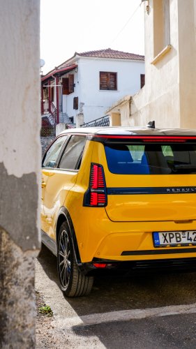 The Fun 2026 Renault 5 EV America Will Never Get To Buy | Review