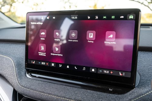 The 2026 Skoda Elroq Gets The Hard Stuff Right And The Easy Stuff Wrong | Review