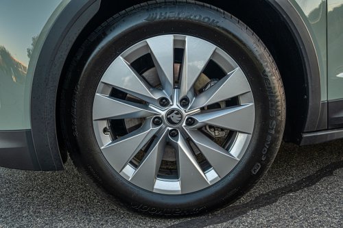 The 2026 Skoda Elroq Gets The Hard Stuff Right And The Easy Stuff Wrong | Review