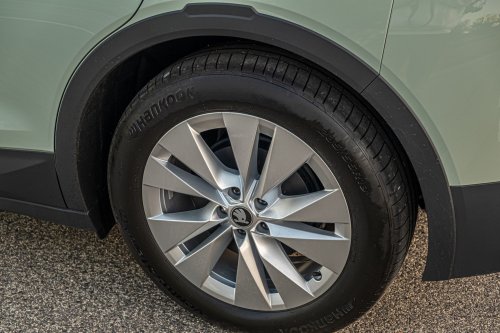 The 2026 Skoda Elroq Gets The Hard Stuff Right And The Easy Stuff Wrong | Review