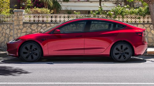 Tesla, Canada Let In 2,910 Chinese EVs Last Month, Only 18 Were Confirmed Non-Tesla