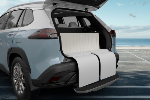 Toyota, Toyota Corolla, Toyota Corolla Cross, Rolls-Royce, A Toyota Supplier Put A $440K Rolls-Royce Cullinan Feature In The Corolla Cross