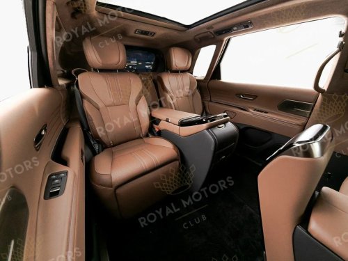 Grey-Market Toyota Century SUV Costs $737,000 In Russia, More Than A Rolls-Royce Cullinan