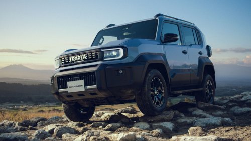 Toyota, Toyota Land Cruiser, Toyota RAV4, Toyota FJ Cruiser, Toyota’s $28,500 Land Cruiser FJ Matches A RAV4 On Price, Not On Size
