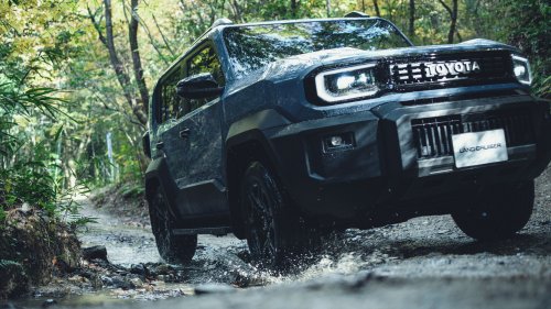 Toyota, Toyota Land Cruiser, Toyota RAV4, Toyota FJ Cruiser, Toyota’s $28,500 Land Cruiser FJ Matches A RAV4 On Price, Not On Size