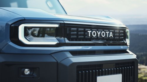 Toyota, Toyota Land Cruiser, Toyota RAV4, Toyota FJ Cruiser, Toyota’s $28,500 Land Cruiser FJ Matches A RAV4 On Price, Not On Size
