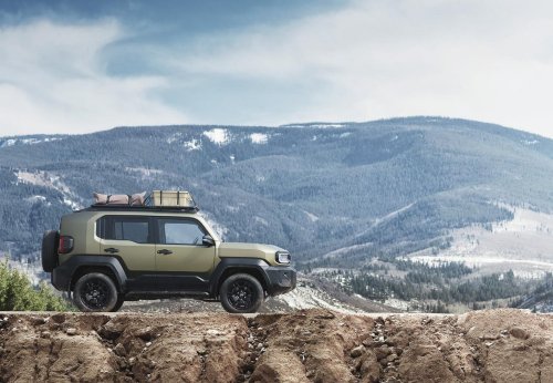Toyota’s $28,500 Land Cruiser FJ Matches A RAV4 On Price, Not On Size