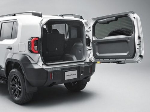 Toyota’s $28,500 Land Cruiser FJ Matches A RAV4 On Price, Not On Size