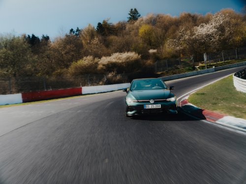 Honda’s Civic Type R Held This Record For 3 Years, VW’s 321 HP Golf Just Took It Back