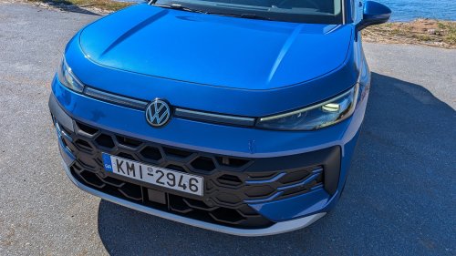 The 2026 VW T-Roc Is The Sensible Golf-Based SUV America Can’t Have | Review