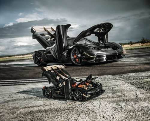 This 69-MPH Life-Size Koenigsegg Is The Fastest Drivable Lego Ever