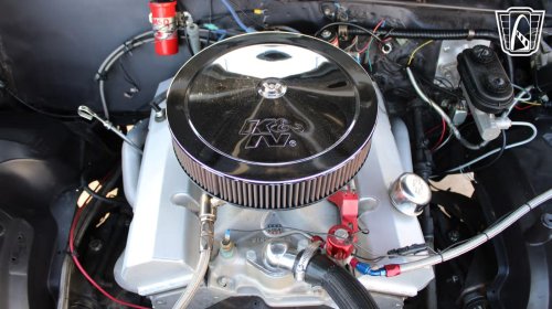 This 1984 Oldsmobile Has Three Shifters For One Automatic Transmission