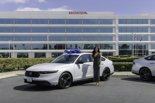 Honda Sold Her the 15 Millionth Accord. Her Sister Bought the 15,000,001st