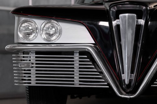 This One-Off Chrysler Wagon Has A Roof That Slides Open Into A Pickup