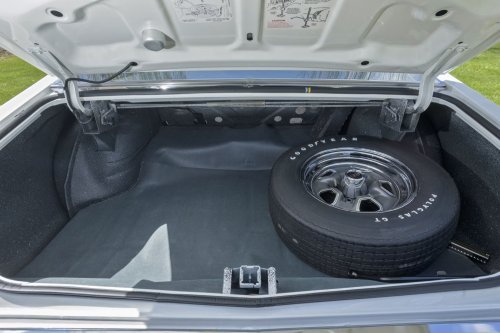 The 1969 Hurst/Olds Had A ‘His And Hers’ Shifter, And Yes, It Means What You Think