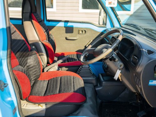 Daihatsu’s $12,950 Kei Van Is Also A Crew-Cab Pickup With A 34-Inch Bed