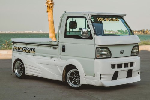 Honda, This Manual Honda Kei Truck Makes Less Power Than Some Ride-On Mowers