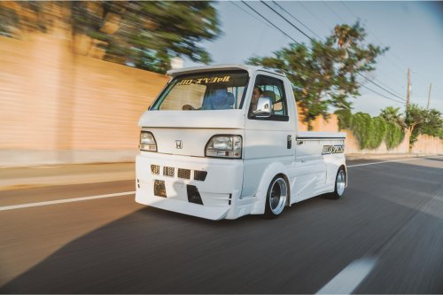 This Manual Honda Kei Truck Makes Less Power Than Some Ride-On Mowers