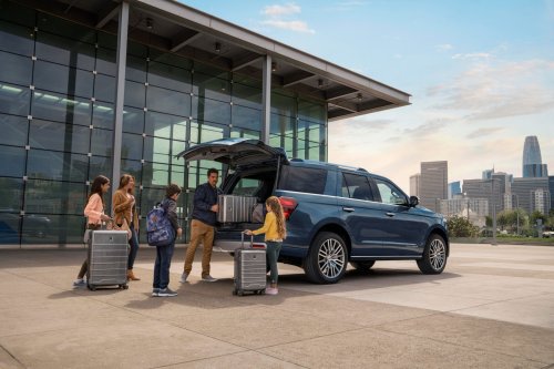Ford Recalls Over 548,000 SUVs After Chrome Trim Injures 65 People