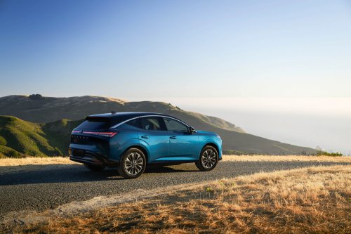 Toyota And Nissan Warn Japanese Buyers Their US-Built Cars May Have Panel Gaps And Paint Flaws