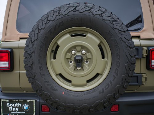 Jeep’s MSRP Said $64K, The Odometer 3.6K Miles, The Bidders Offered $34K