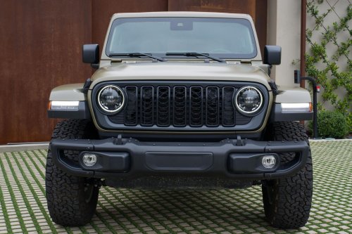 Jeep’s MSRP Said $64K, The Odometer 3.6K Miles, The Bidders Offered $34K