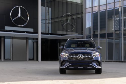 SEAT, Mercedes, The Telluride’s Seat Belt Locks Up, Mercedes’ Comes Loose, Both Get Recalled