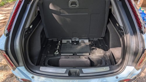 The 519-HP 2026 Optiq-V Is A Cadillac That Stopped Acting Like One | Review
