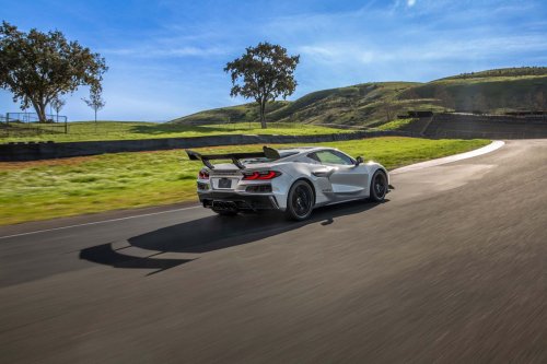 1250 HP Corvette ZR1X Aiming For New Pikes Peak Production Record