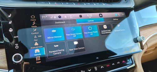 Jeep Gave The 2026 Grand Cherokee A Smaller Engine, But Kept The Best Stuff Intact | Review
