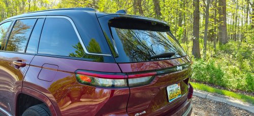 Jeep Gave The 2026 Grand Cherokee A Smaller Engine, But Kept The Best Stuff Intact | Review