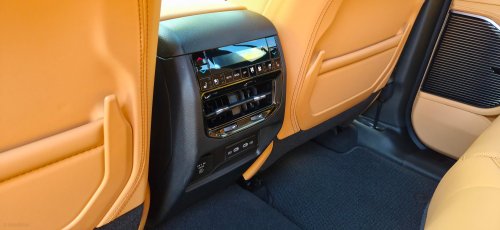 Jeep Gave The 2026 Grand Cherokee A Smaller Engine, But Kept The Best Stuff Intact | Review
