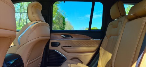 Jeep Gave The 2026 Grand Cherokee A Smaller Engine, But Kept The Best Stuff Intact | Review