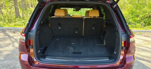 Jeep Gave The 2026 Grand Cherokee A Smaller Engine, But Kept The Best Stuff Intact | Review