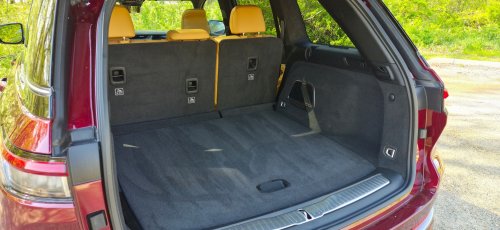 Jeep Gave The 2026 Grand Cherokee A Smaller Engine, But Kept The Best Stuff Intact | Review