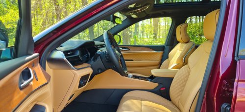 Jeep Gave The 2026 Grand Cherokee A Smaller Engine, But Kept The Best Stuff Intact | Review