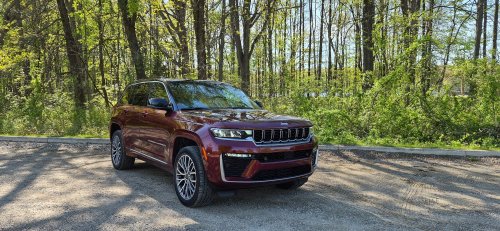 Jeep Gave The 2026 Grand Cherokee A Smaller Engine, But Kept The Best Stuff Intact | Review