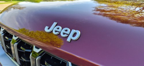 Jeep Gave The 2026 Grand Cherokee A Smaller Engine, But Kept The Best Stuff Intact | Review