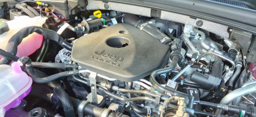 Jeep Gave The 2026 Grand Cherokee A Smaller Engine, But Kept The Best Stuff Intact | Review