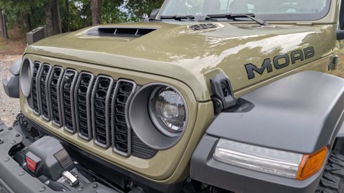 Jeep’s $82,000 Wrangler Moab 392 Makes No Sense, Until The V8 Fires | Review