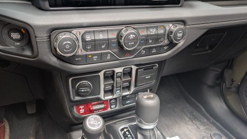 Jeep’s $82,000 Wrangler Moab 392 Makes No Sense, Until The V8 Fires | Review