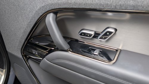 The 2026 Range Rover Sport PHEV Is A Master Of Nothing And That’s Its Trick | Review