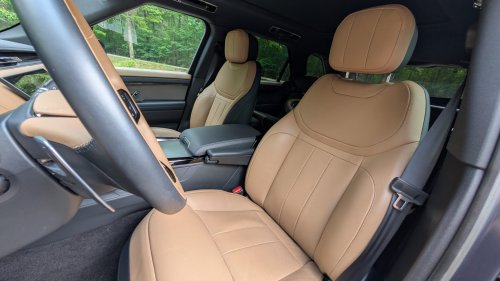 The 2026 Range Rover Sport PHEV Is A Master Of Nothing And That’s Its Trick | Review