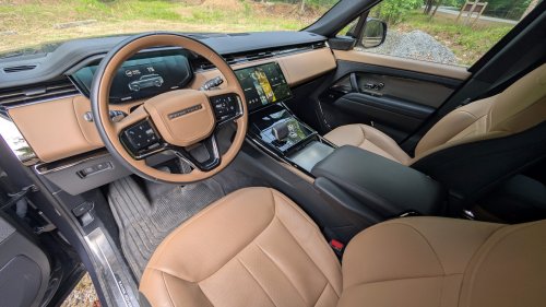 The 2026 Range Rover Sport PHEV Is A Master Of Nothing And That’s Its Trick | Review