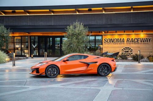 A $255K Corvette Embarrassed A $4.3M Bugatti To 60 MPH