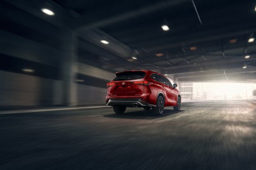 Toyota And Nissan Warn Japanese Buyers Their US-Built Cars May Have Panel Gaps And Paint Flaws