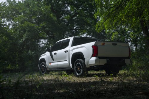 Toyota And Nissan Warn Japanese Buyers Their US-Built Cars May Have Panel Gaps And Paint Flaws