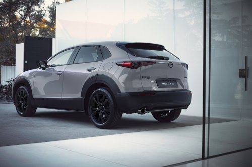 Europe’s 2027 Mazda CX-30 Has A Manual And Better Headlights Than Yours