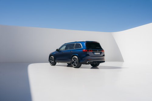 AMG’s New 603-HP GLE And GLS Hit 174 MPH With A Flat-Plane V8